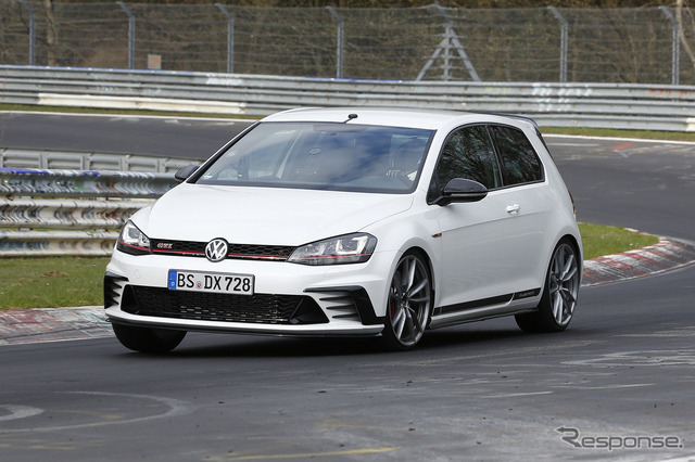 VW ゴルフGTI クラブスポーツS スクープ写真