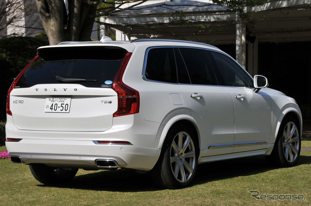 ボルボ XC90 T8 ツインエンジンAWD