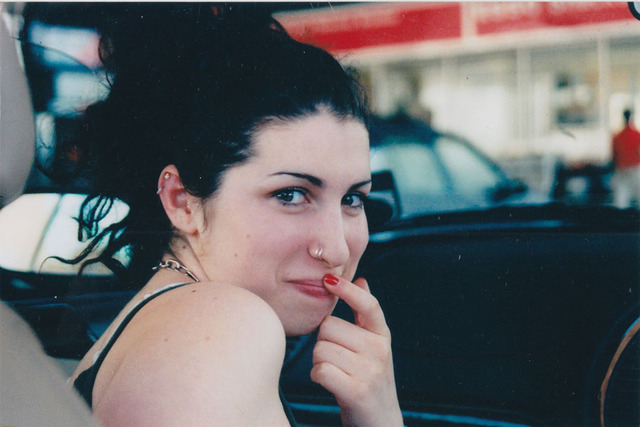 『AMY エイミー』(C)Winehouse family (C)2015 Universal Music Operations Limited.