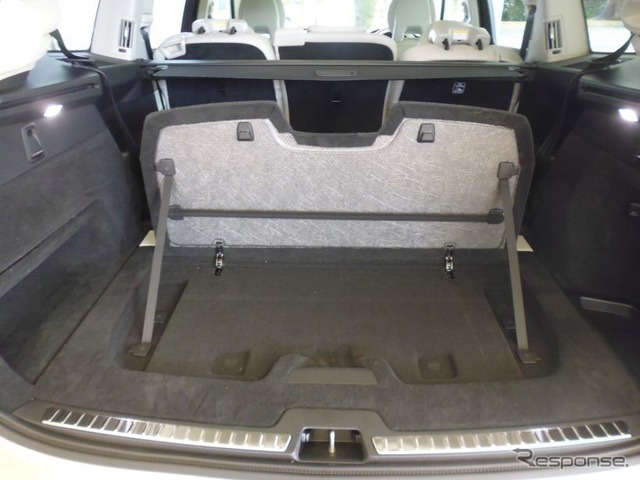 ボルボ XC90 T8