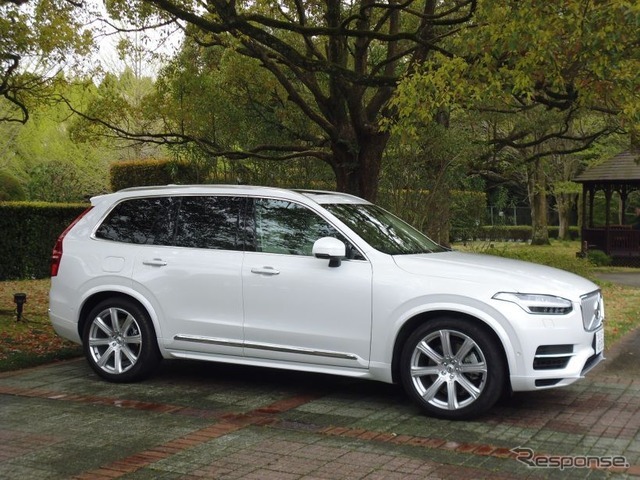 ボルボ XC90 T8