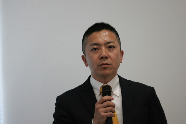 日本代表チームの権丈泰巳監督