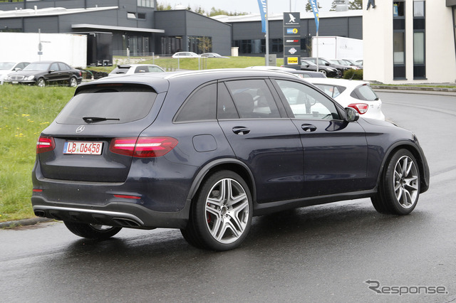 メルセデスAMG GLC63 スクープ写真