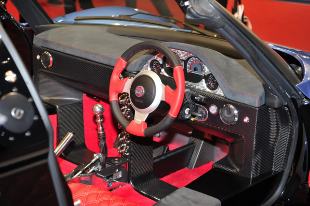KEN OKUYAMA DESIGN kode9 プロダクションモデル（東京モーターショー15）