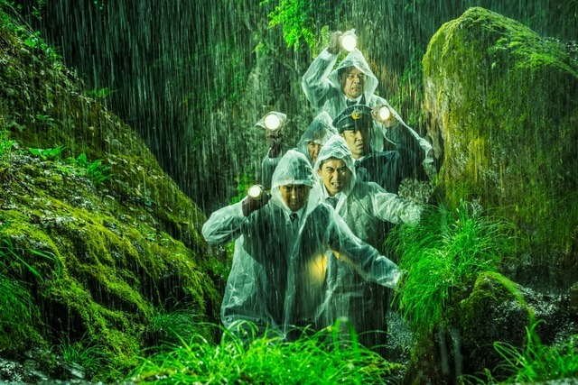 『探偵ミタライの事件簿 星籠の海』（C) 2016 映画「星籠の海」製作委員会
