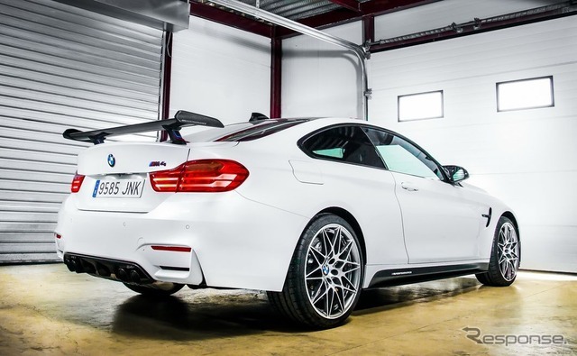 BMW M4 クーペ の コンペティション スポーツ エディション