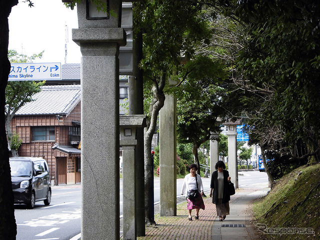 伊勢神宮、内宮と外宮を結ぶ旧街道・古市参宮街道を歩く。遊郭の名残、麻吉旅館も訪ねることに（AIR & BUS成田発伊勢行きツアー）