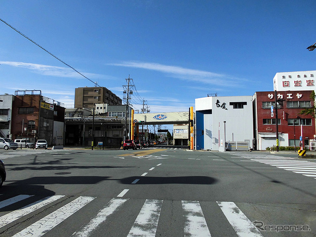 伊勢市駅前からレンタサイクルを駆り、下町風情ただよう新道や宮町、高柳へ（AIR & BUS成田発伊勢行きツアー）