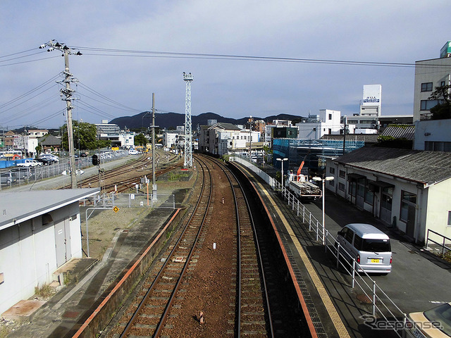 JR参宮線はキハ40が姿を消し、新しいキハ25が活躍（AIR & BUS成田発伊勢行きツアー）