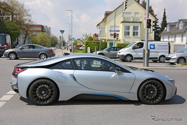 BMW i8 Sモデル スクープ写真