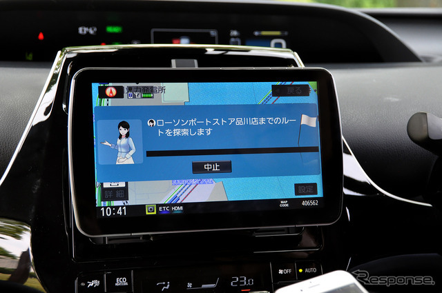 スマホアプリとの連携で目的地の設定も可能