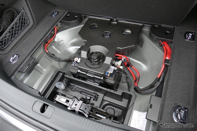 アウディA4 2.0 TFSI クワトロスポーツ