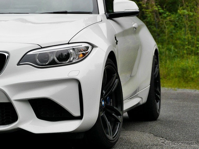 BMW M2クーペ