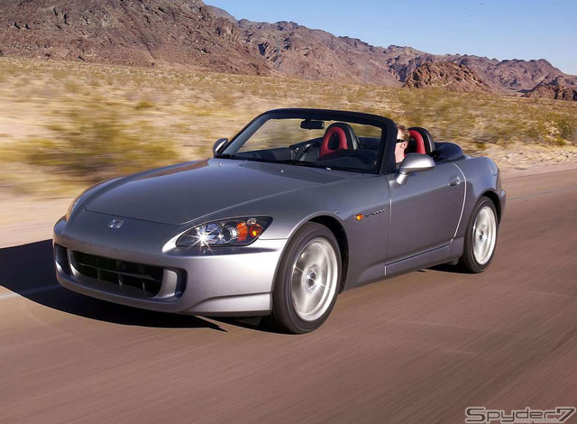 先代「S2000」