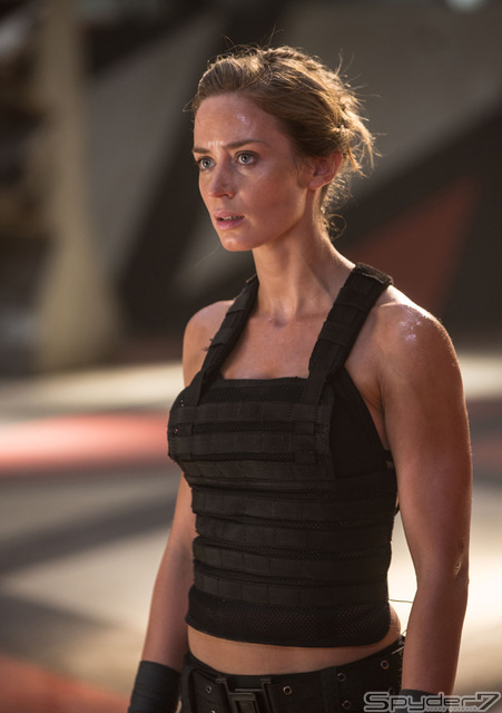 エミリー ブラント 第2子となる女児を無事出産 2枚目の写真 画像 Push On Mycar Life