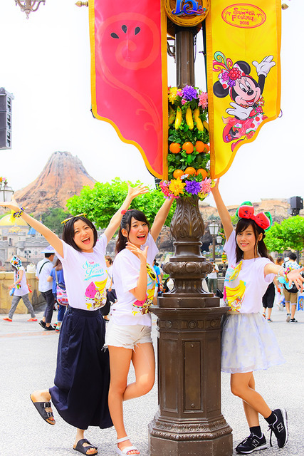 ディズニー パークに夏がやってきた 大量の水しぶきで気分爽快の夏イベ盛大に開幕 18枚目の写真 画像 Push On Mycar Life