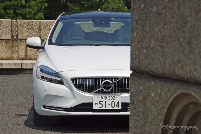 ボルボ V40 改良新型