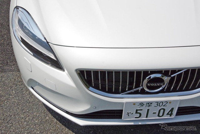 ボルボ V40 改良新型