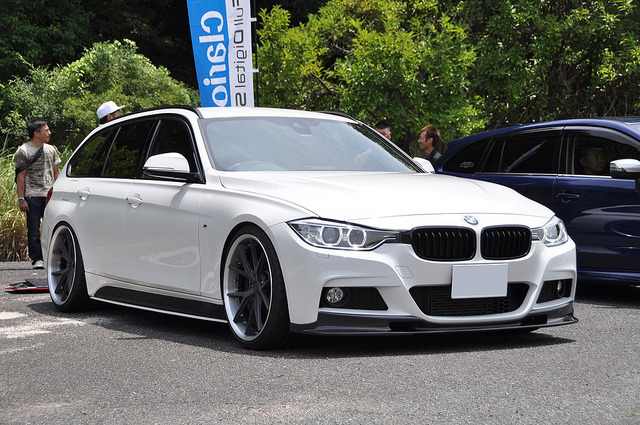 BMW 320d(ショップデモカー)by エスイズ BMW 320d(ショップデモカー)by エスイズ