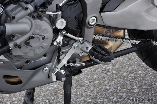 ムルティストラーダ 1200 エンデューロ