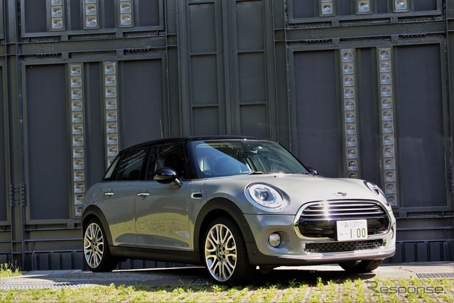 MINI クーパーD  5ドア