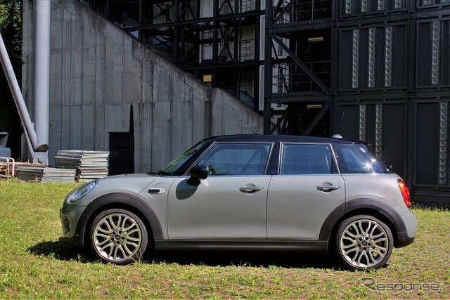 MINI クーパーD  5ドア