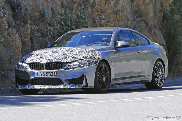 BMW M4 スクープ写真