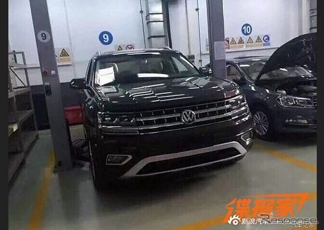 VWの新型SUVをスクープした中国『新浪汽車』