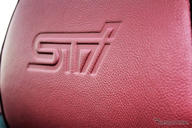 スバル レヴォーグ STIスポーツ