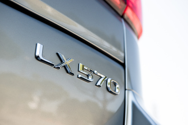 レクサス LX570