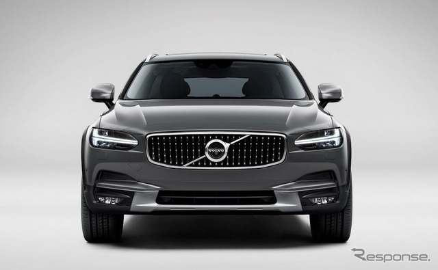 ボルボ V90 クロスカントリー