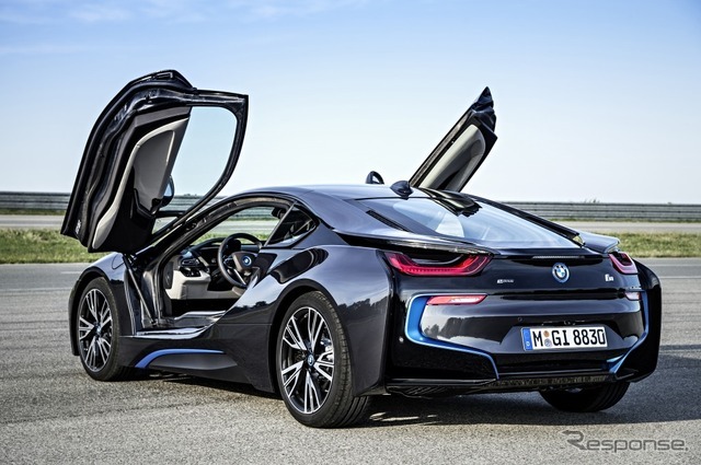 BMW i8