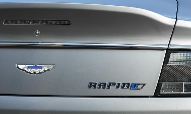 アストンマーティン RapidE