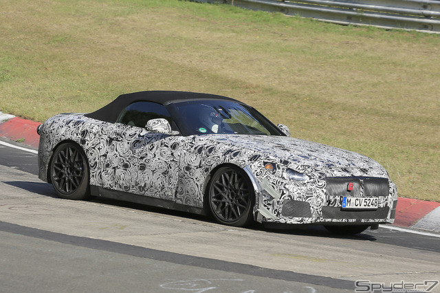 BMW Z5（トヨタスープラ兄弟車）スクープ写真