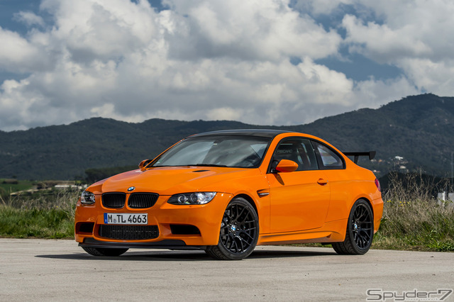 「M3 GTS」（2010）「E92型」をベース。排気量を4リットルに拡大、直6からV8へ変更されたエンジンはM3マニアに賛否両論を巻き起こし、ハイパワーと引換に失ったものとは？M3にとって直6とは？　M3の未来を不安視する声も。4リットルV型8気筒最高馬力 420ps