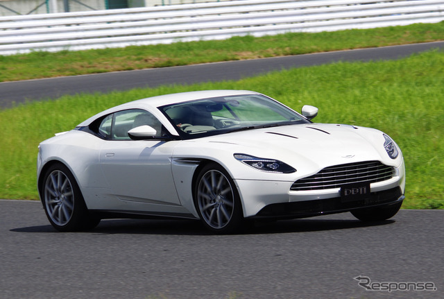 アストンマーティン DB11