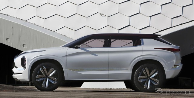 三菱 GT‐PHEV コンセプト