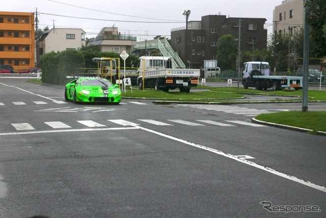 ウラカン LP620-2 スーパートロフェオ