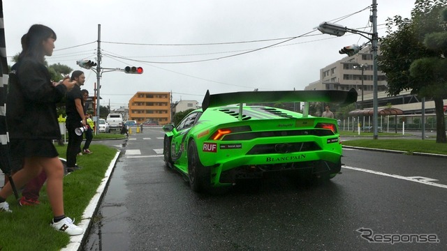 ウラカン LP620-2 スーパートロフェオ