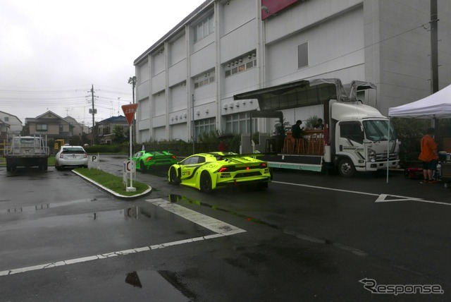 ウラカン LP620-2 スーパートロフェオ