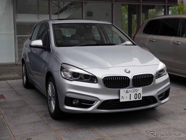 BMW 225xeアクティブ ツアラー