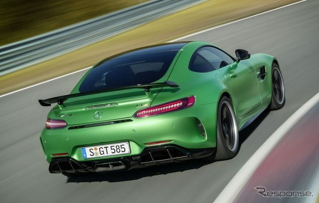 メルセデスAMG GT R