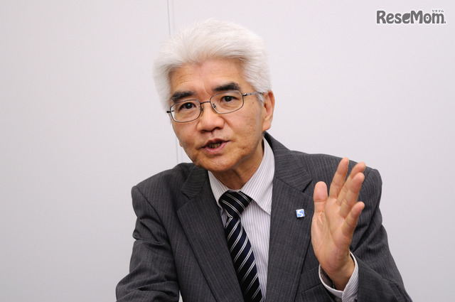 俊英館参事で、入試情報を担当する杉浦豊氏（撮影：稲葉九）