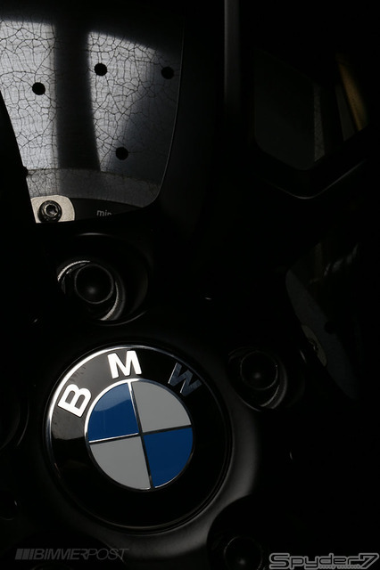 BMW、新たなMパフォーマンスパーツ初公開を予告！