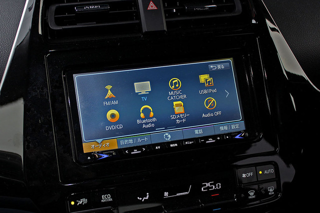 “Full Digital Sound デモカー” トヨタ・プリウス by イース・コーポレーション “Full Digital Sound デモカー” トヨタ・プリウス by イース・コーポレーション