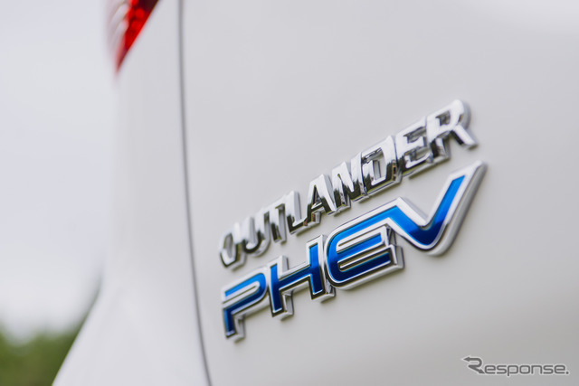 三菱 アウトランダー PHEV