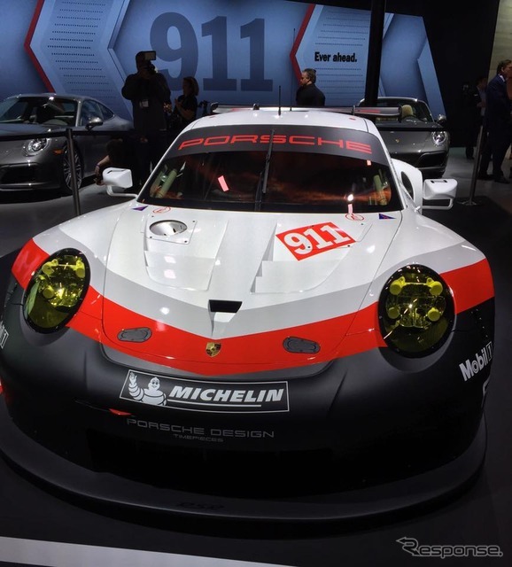 ポルシェ 911 RSR 新型（ロサンゼルスモーターショー16）