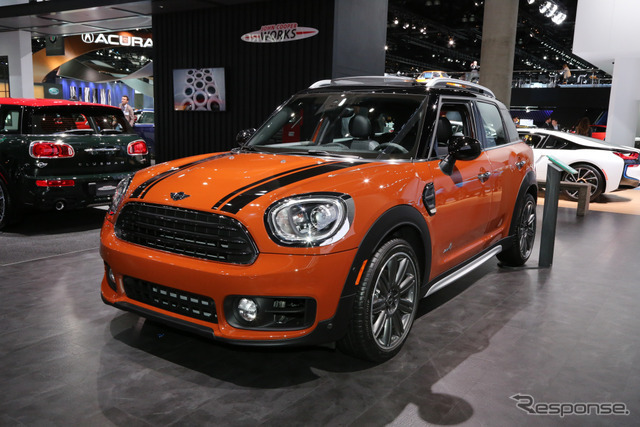 MINI クロスオーバー 新型（ロサンゼルスモーターショー16）