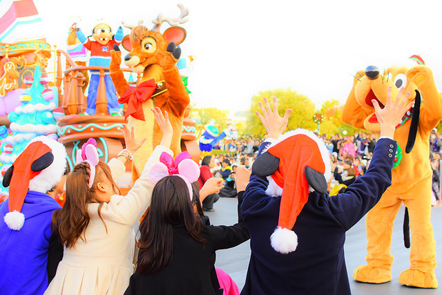 パレード「ディズニー・クリスマス・ストーリーズ」in東京ディズニーランド