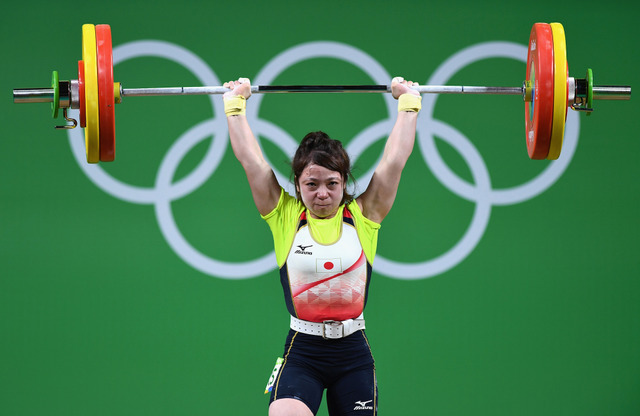 リオデジャネイロ五輪女子重量挙げ48kg級の三宅宏実が銅メダルを獲得（2016年8月6日）